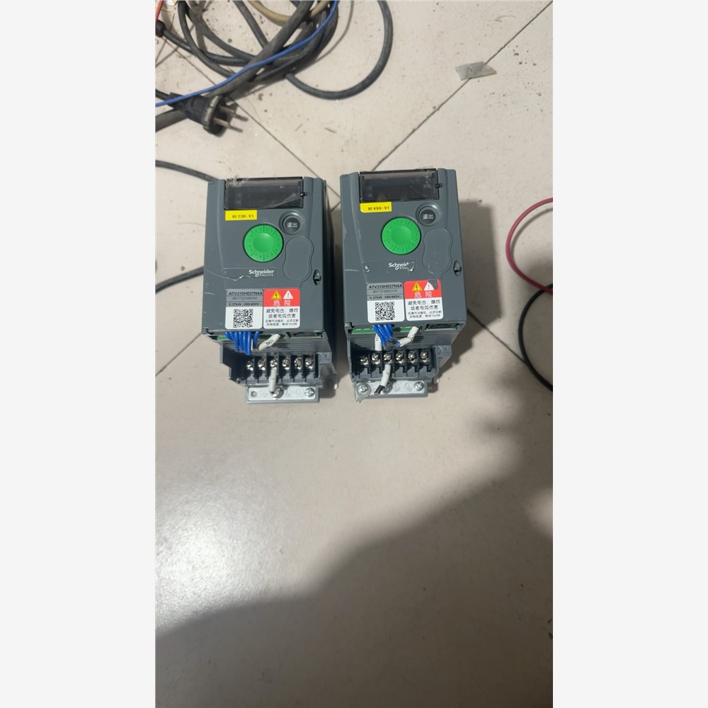 施耐德变频器，ATV310H7N