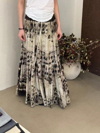 DVZ 2025年夏款新款高腰显瘦百搭晕染印花半身裙女款长裙1718#