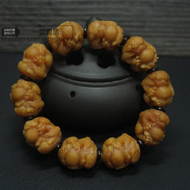 菩提根手串雕刻藏式星月金刚配饰