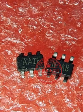 MAX4561EUT+T MAX4561EUT 丝印AAIE 贴片SOT23-6