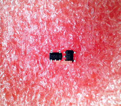 LMC7221BIM LMC7221BIM5X 丝印C01B SOT23-5封装新的现货一个起拍