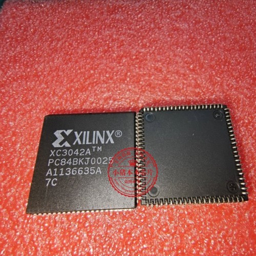 XC3042A-7CPC84   XC3042A  PLCC84   新的  一个起拍
