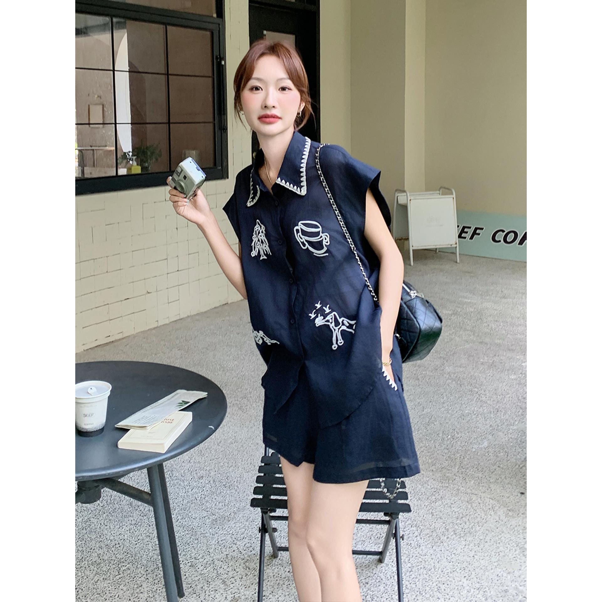 爵莱菲大码穿搭重工刺绣衬衫套装女夏新款小个子休闲短裤两件套