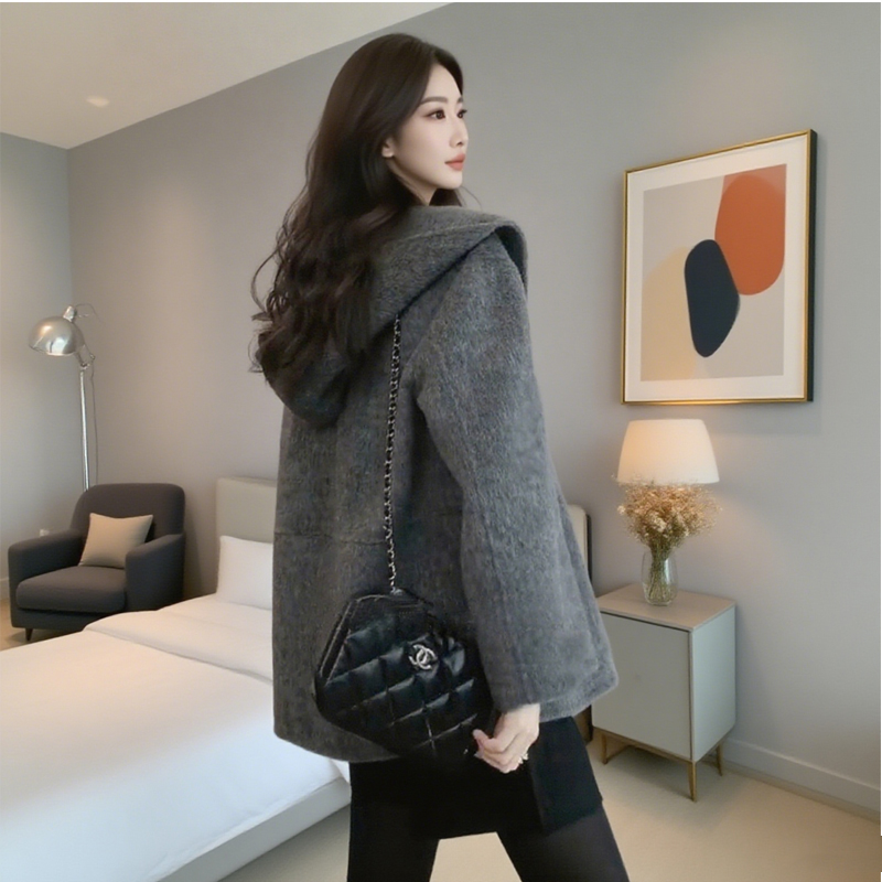 爵莱菲大码2025新款双面羊绒大衣女小香风连帽斗篷毛呢大衣短外套