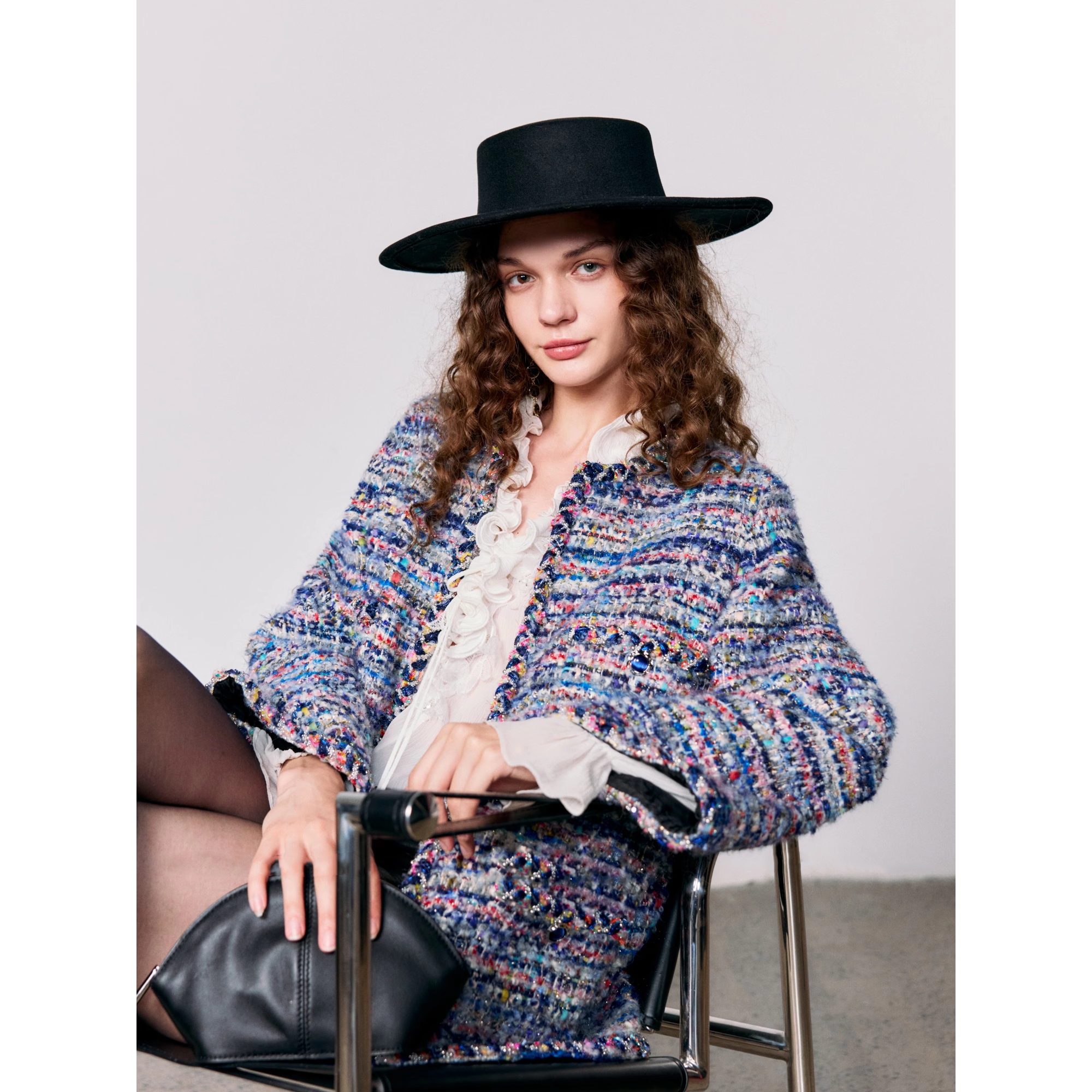 爵莱菲大码胖mm2025新款高奢蓝白彩色手工珠边香风外套显瘦气质