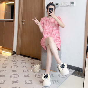 粉色2025年夏季新款裙子质感高级感立体提花洋气连衣裙女大码胖mm