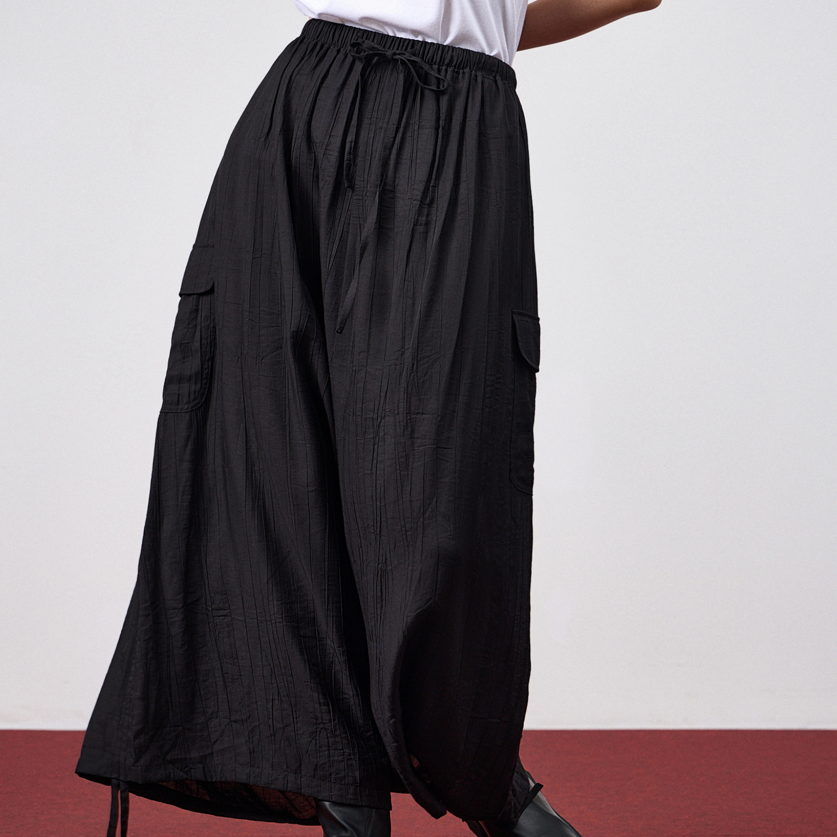 odbo/欧迪比欧个性时尚压褶直筒裤女春秋休闲宽松阔腿裤松紧百搭