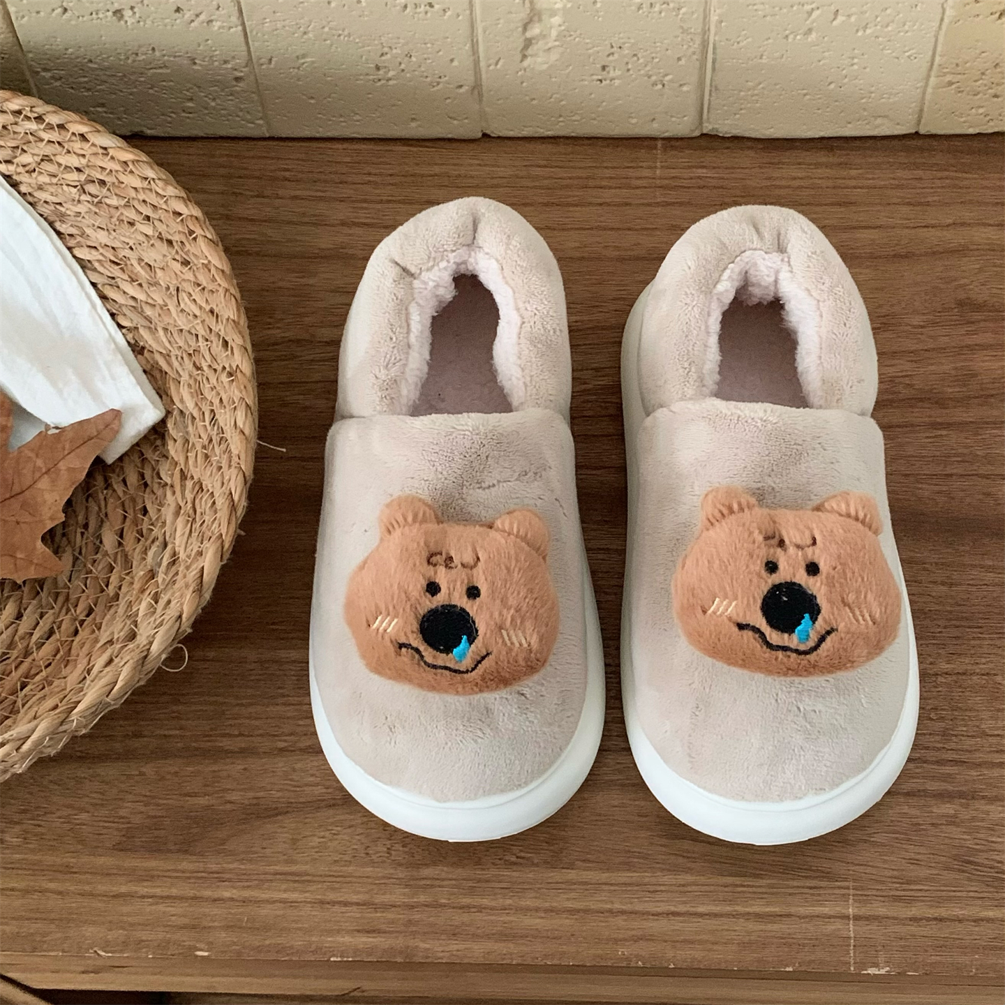 细细条趣味软萌小熊包跟棉拖鞋