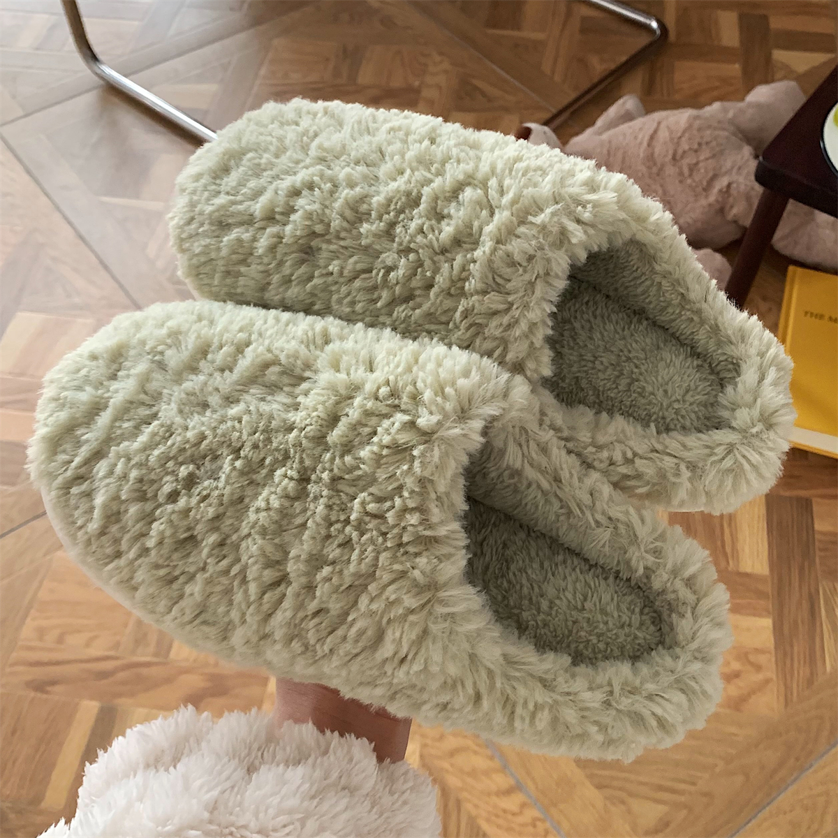 新款日系简约居家保暖女棉拖鞋