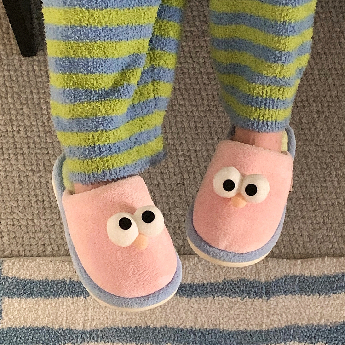 细细条可爱大眼睛棉拖鞋男女