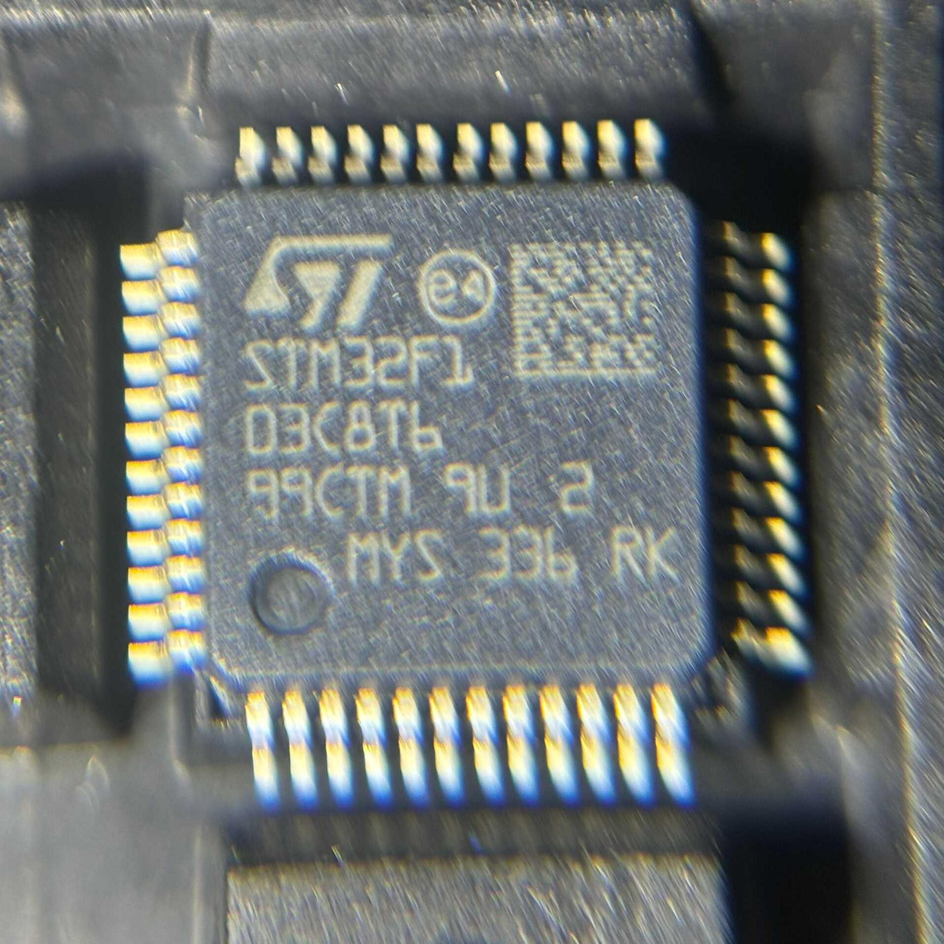STM32F103C8T6 LQFP-48 32F103C8T6 ST进口全新原装单片机MCU芯片