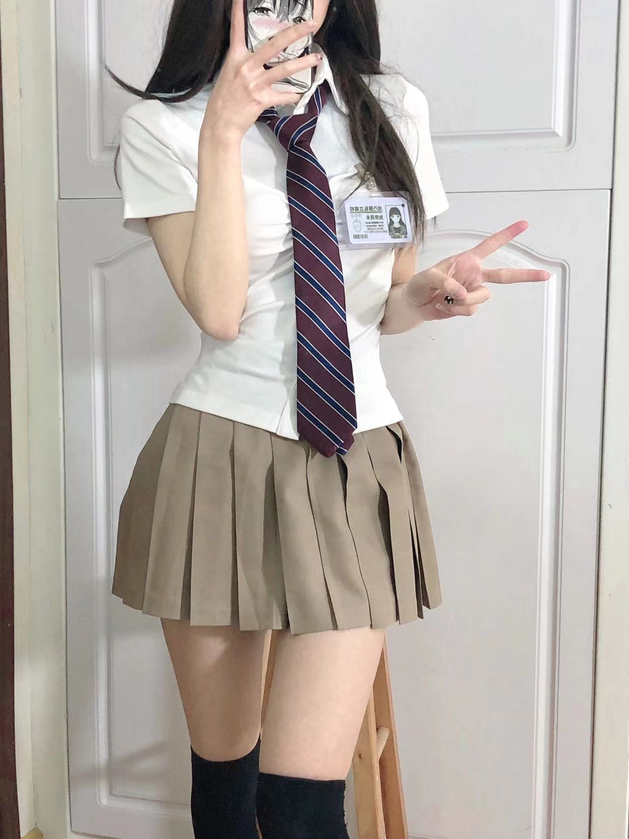 纯欲风jk制服皱褶短袖衬衫女学院甜美修身显瘦百搭设计感上衣夏季-封面