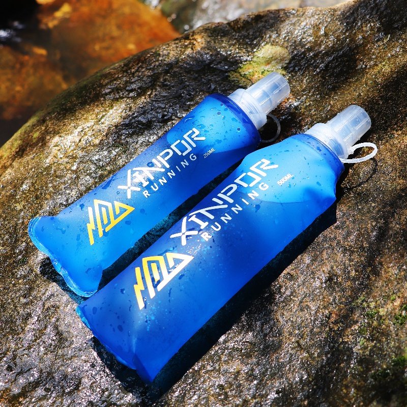 户外运动软水壶马拉松越野健身骑行跑步专用折叠手持口袋硅胶水杯