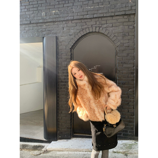 aaaaxbbb 小鹿斑斑 新款环保毛毛外套长袖立领皮毛一体上衣女秋冬