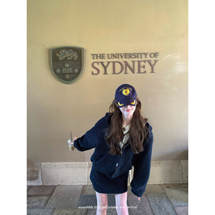 aaaaxbbb 两色刺绣连帽卫衣外套百搭显瘦短裙两件套女 巴尔萨碎片