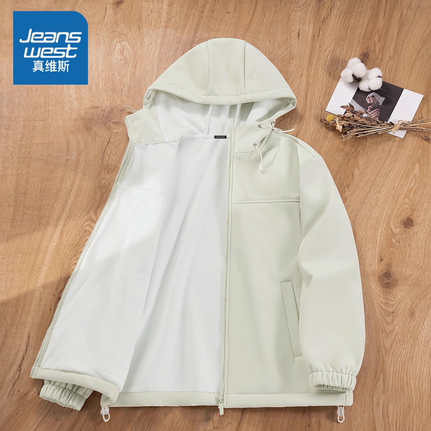 真维斯红色冲锋衣外套女2025新款