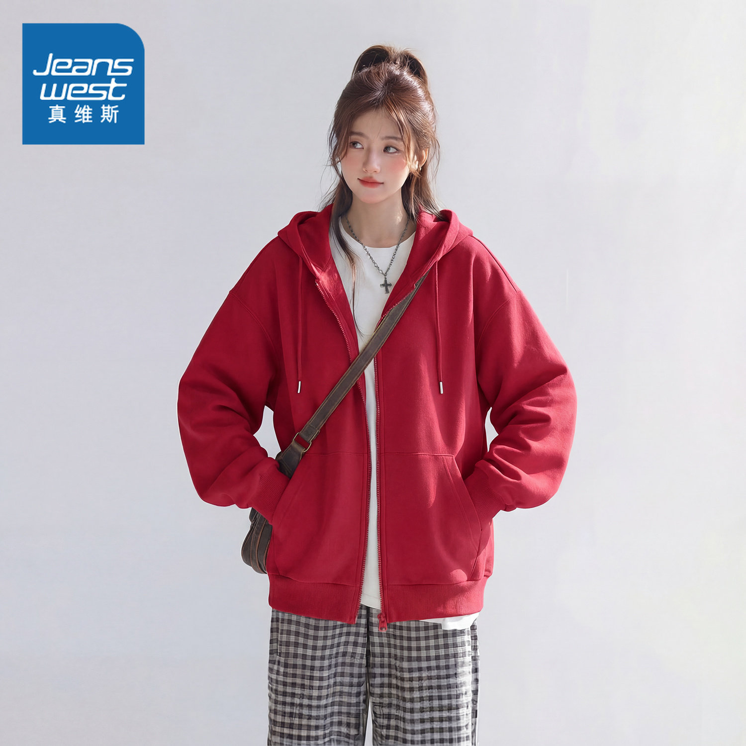 NOB真维斯红色连帽卫衣开衫女2026马年春新款宽松休闲本命年外套,女装/女士精品,卫衣/绒衫,淘宝优惠券,粉丝福利购,淘宝优惠卷