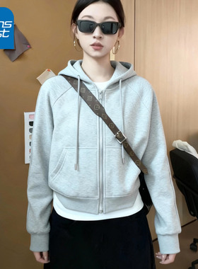 KV真维斯灰色连帽卫衣女2026新款春秋季小个子休闲短款开衫外套女