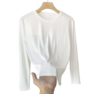 圆领纯色百搭长袖T恤女