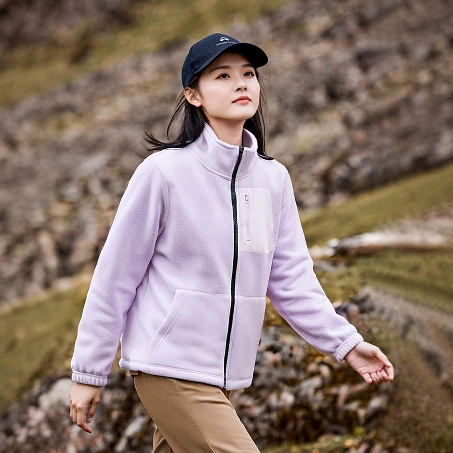 KHV真维斯紫色保暖摇粒绒外套女2025新款冬巨好看加绒冲锋衣内