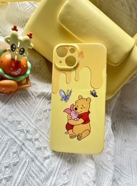 小熊维尼插画iPhone15/14PROMAX菲林原创手机壳亮面硬壳个性苹果13/12PRO适用安卓RENO11/nova9