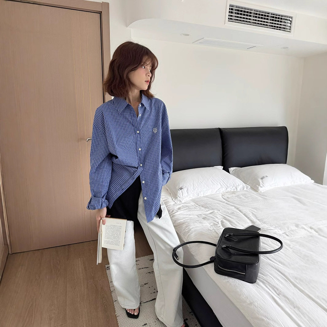 木沐家 韩系氛围感蓝色格子衬衫女2025春秋新款显瘦刺绣长袖衬衣