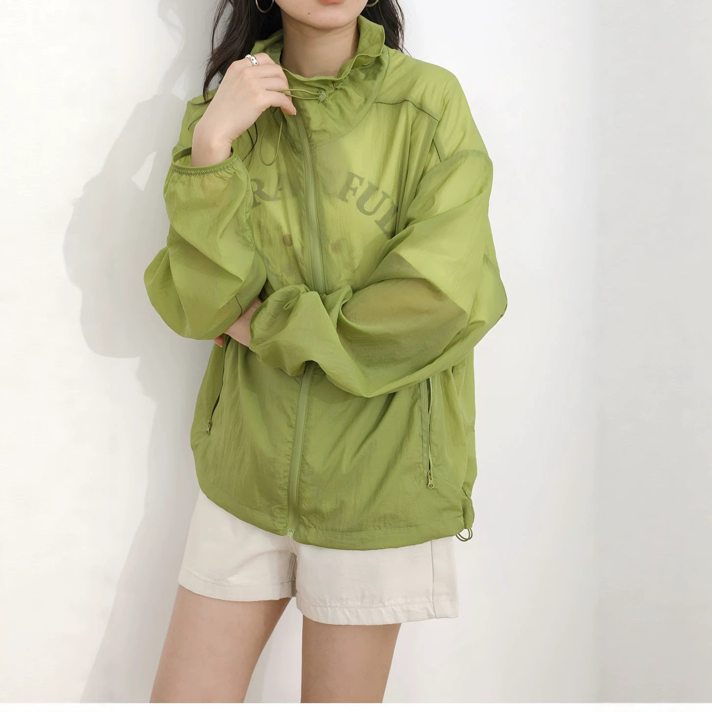 2026夏季新品 轻薄立领抽绳休闲短款防晒衣薄款拉链外套女