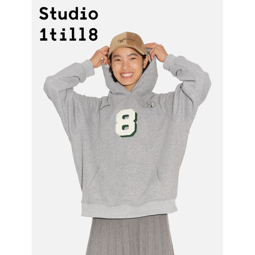 Studio1till8数字8连帽卫衣