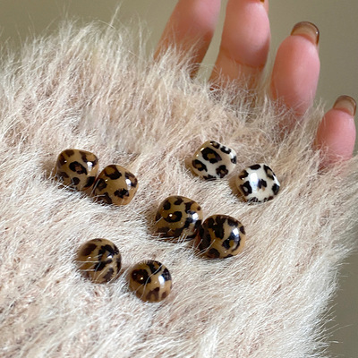 秋冬美拉德复古豹纹树脂耳钉