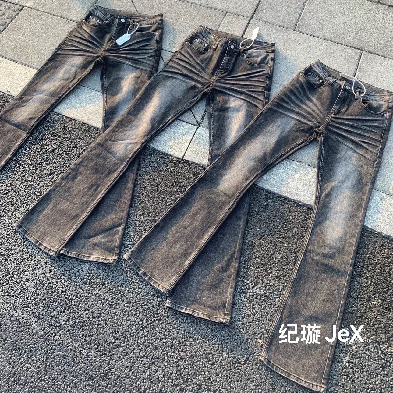 纪璇JeX黑牛微喇高Vibe牛仔裤图片