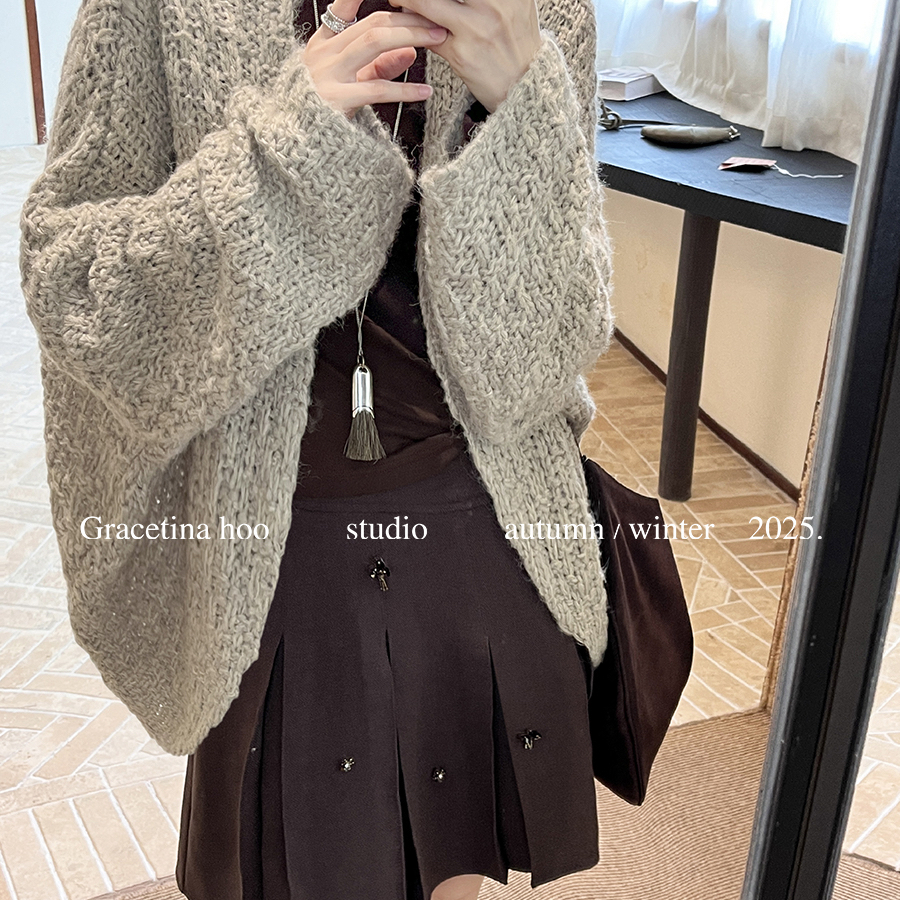 GRACETINA HOO秋上新法式重工手工钩织一片式粗棒针慵懒松ZA3167