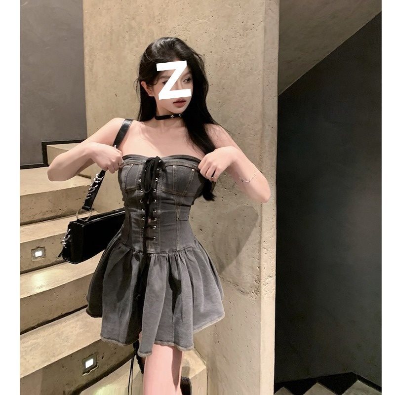 性感超好看抹胸连衣裙女2025新款夏季收腰绑带辣妹牛仔裙小个子
