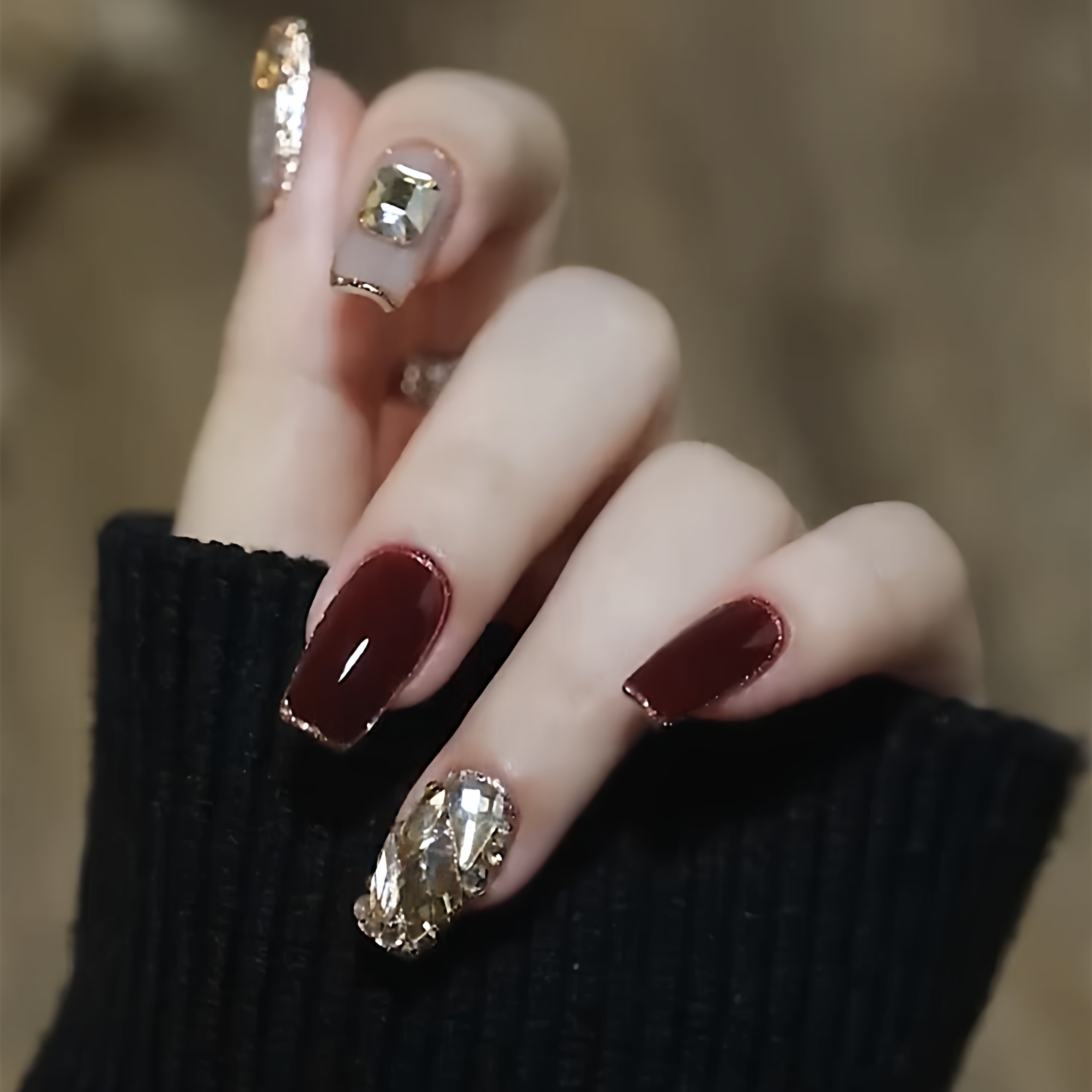 纯手工定制穿戴甲成品假指甲贴片拆卸满钻新年款酒红显白碎钻猫眼