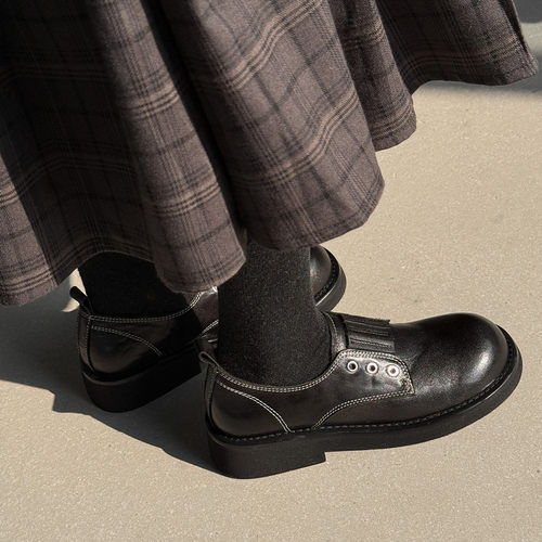 暗黑风复古头层牛皮黑色JK小皮鞋百搭圆头粗跟一脚蹬女鞋乐福鞋