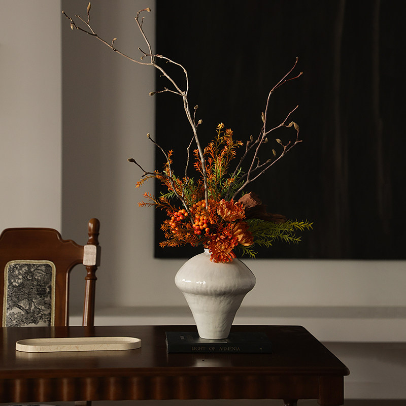 形上白色月亮罐陶瓷花瓶设计感日式侘寂风摆件青年艺术家花器作品