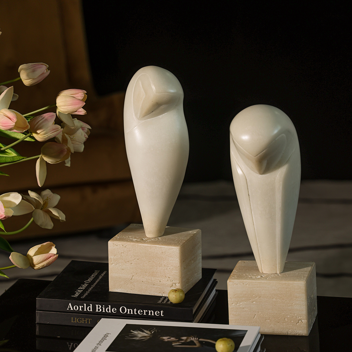 形上中古风白玉猫头鹰大理石摆件