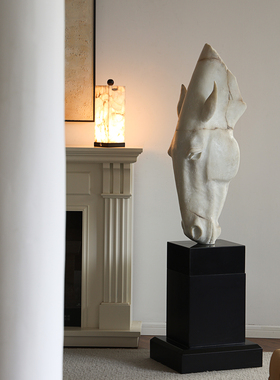 形上仿奢石马头“静思饮露”中古摆件客厅玄关落地雕塑艺术装饰品