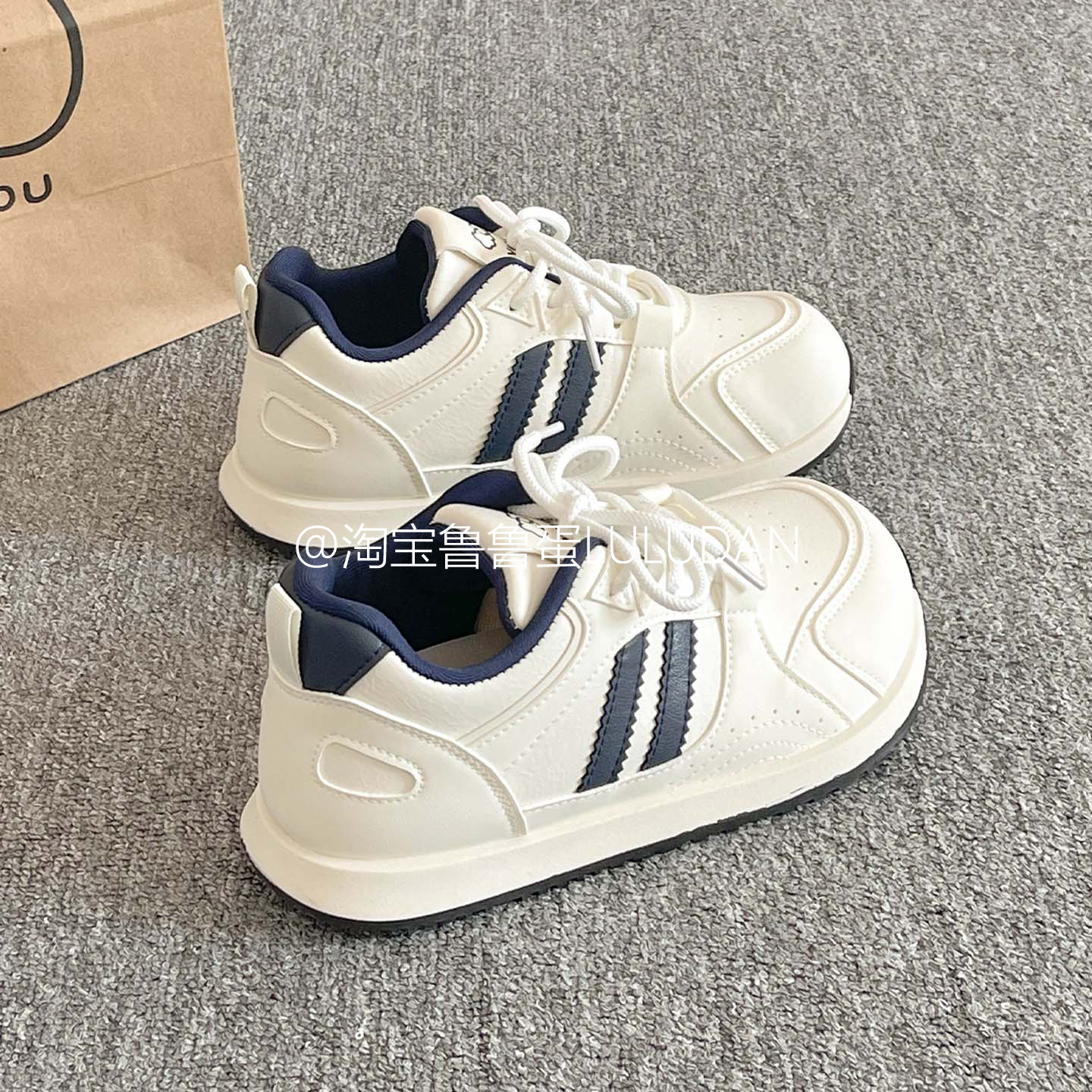 鲁鲁蛋 百搭小白鞋子女2025新款爆款春秋休闲运动鞋阿甘德训鞋潮