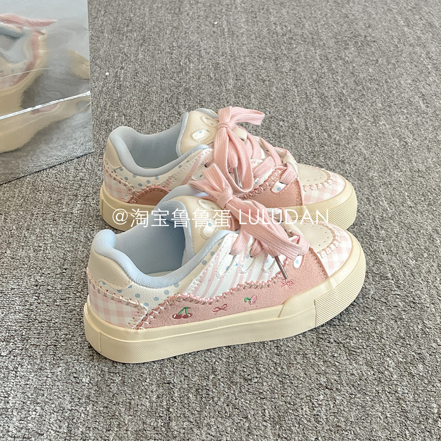 鲁鲁蛋 秋季厚底小白鞋女款2025新款休闲板鞋女鞋百搭小众面包鞋,女鞋,休闲板鞋,淘宝优惠券,粉丝福利购,淘宝优惠卷