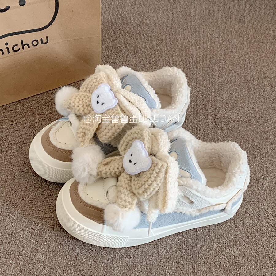 鲁鲁蛋可爱小熊百搭chic鞋子加绒板鞋女款2025新款秋冬厚底小白鞋