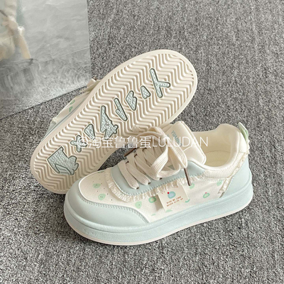 鲁鲁蛋韩系板鞋女款2026新款春夏厚底小白鞋配裙子百搭小众面包鞋