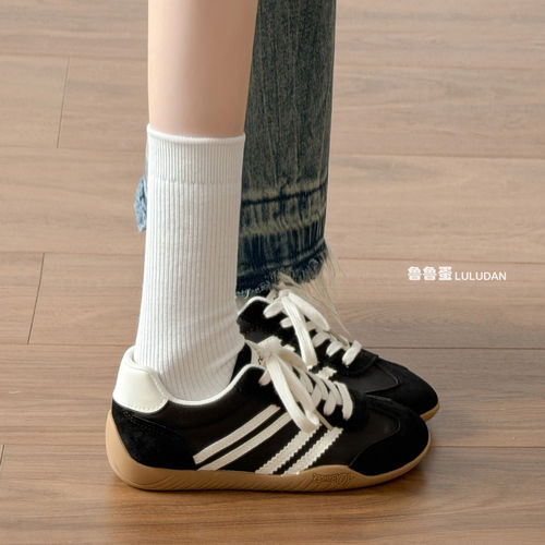 鲁鲁蛋复古德训女厚底板鞋新款