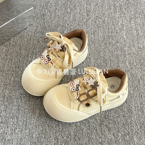 鲁鲁蛋厚底小白鞋女款2026新款春秋休闲板鞋子女鞋百搭小众面包鞋