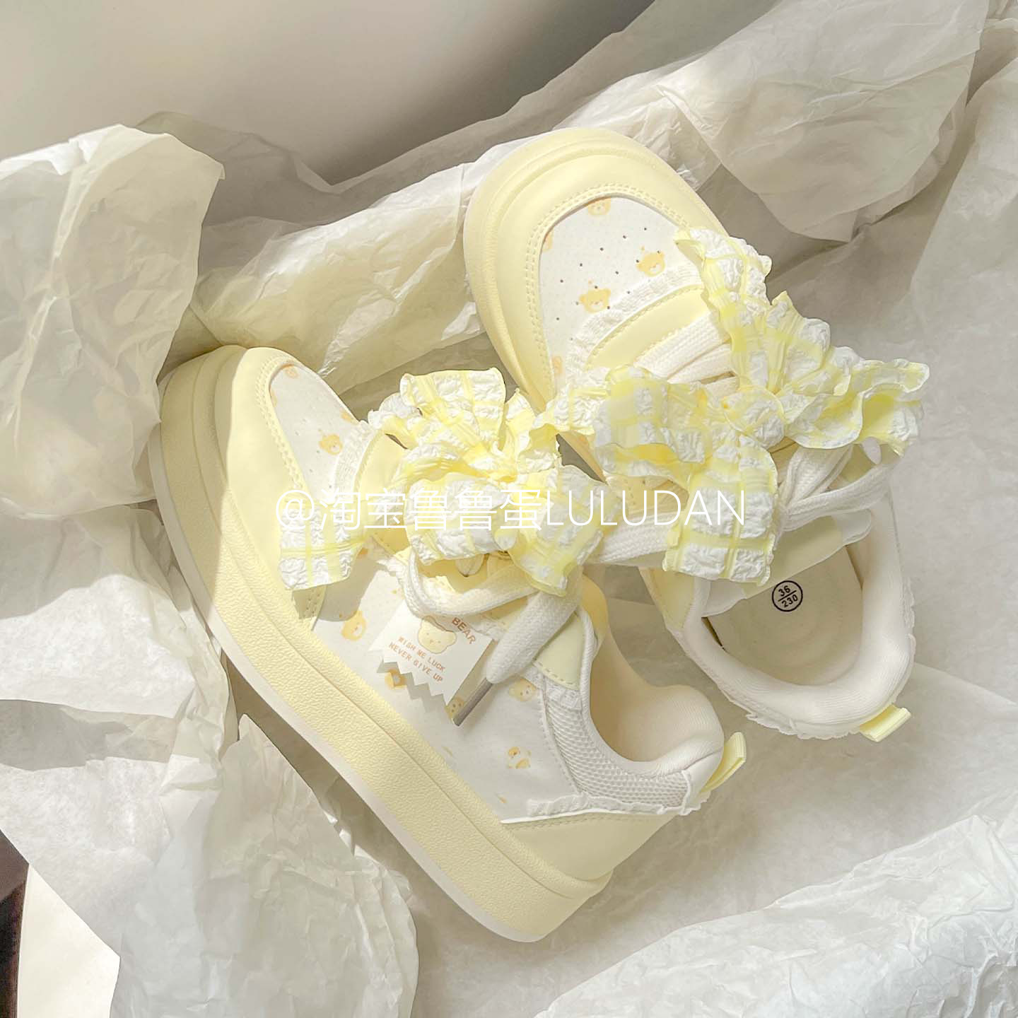 鲁鲁蛋厚底小白鞋配裙子板鞋女款2026新款夏季透气百搭休闲面包鞋