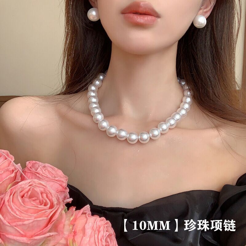 高级感灰色珍珠项链复古轻奢颈链