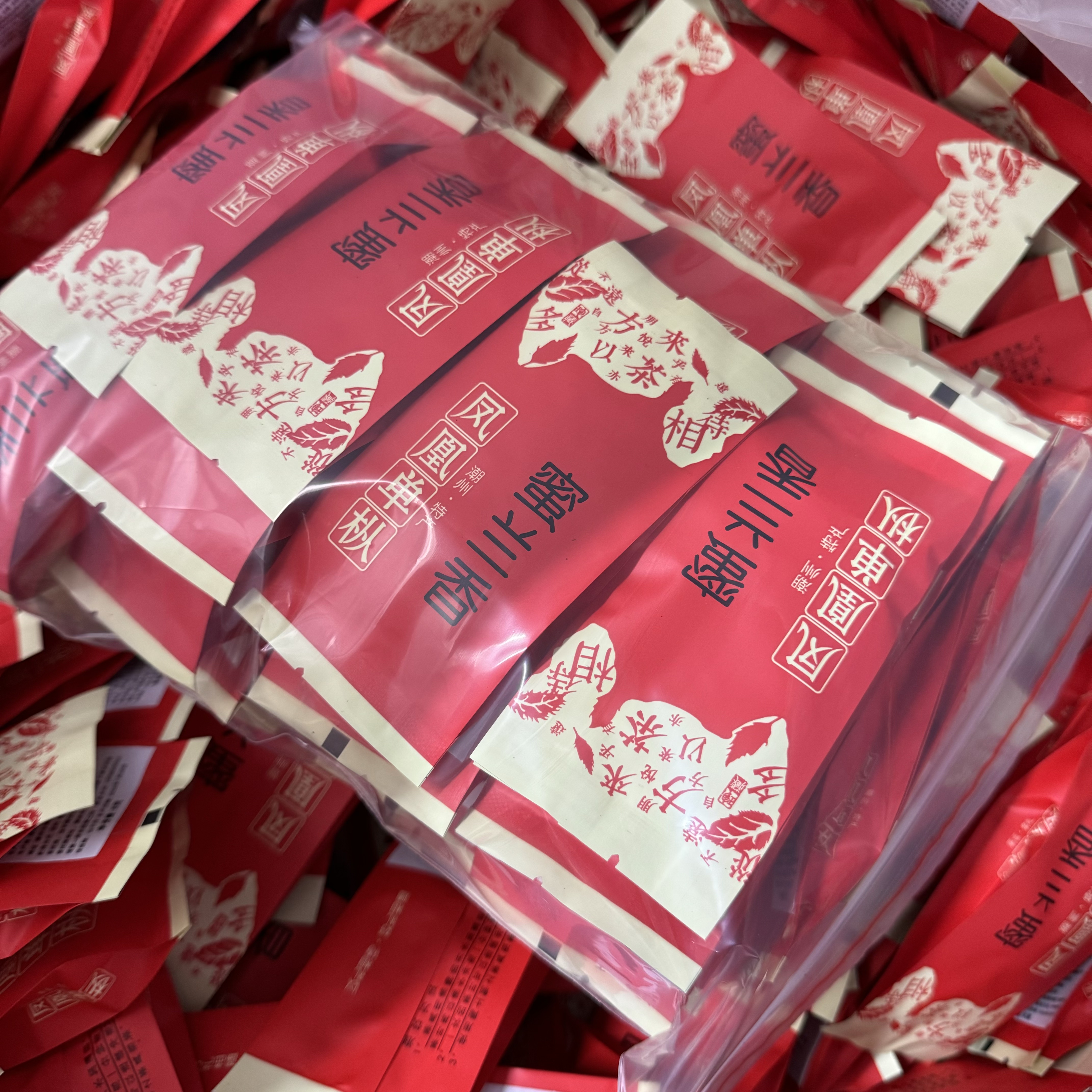 凤凰单丛茶小泡装独立小包装蜜兰香鸭屎香茶座酒店民宿用茶浓香型