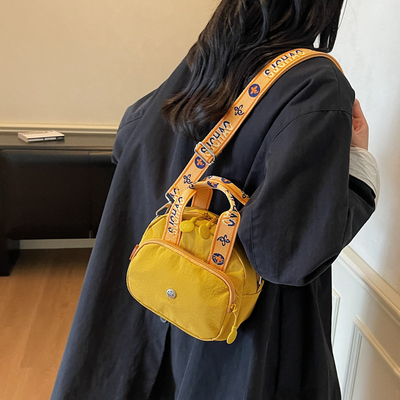 包包女式2025新款斜挎包四季通用