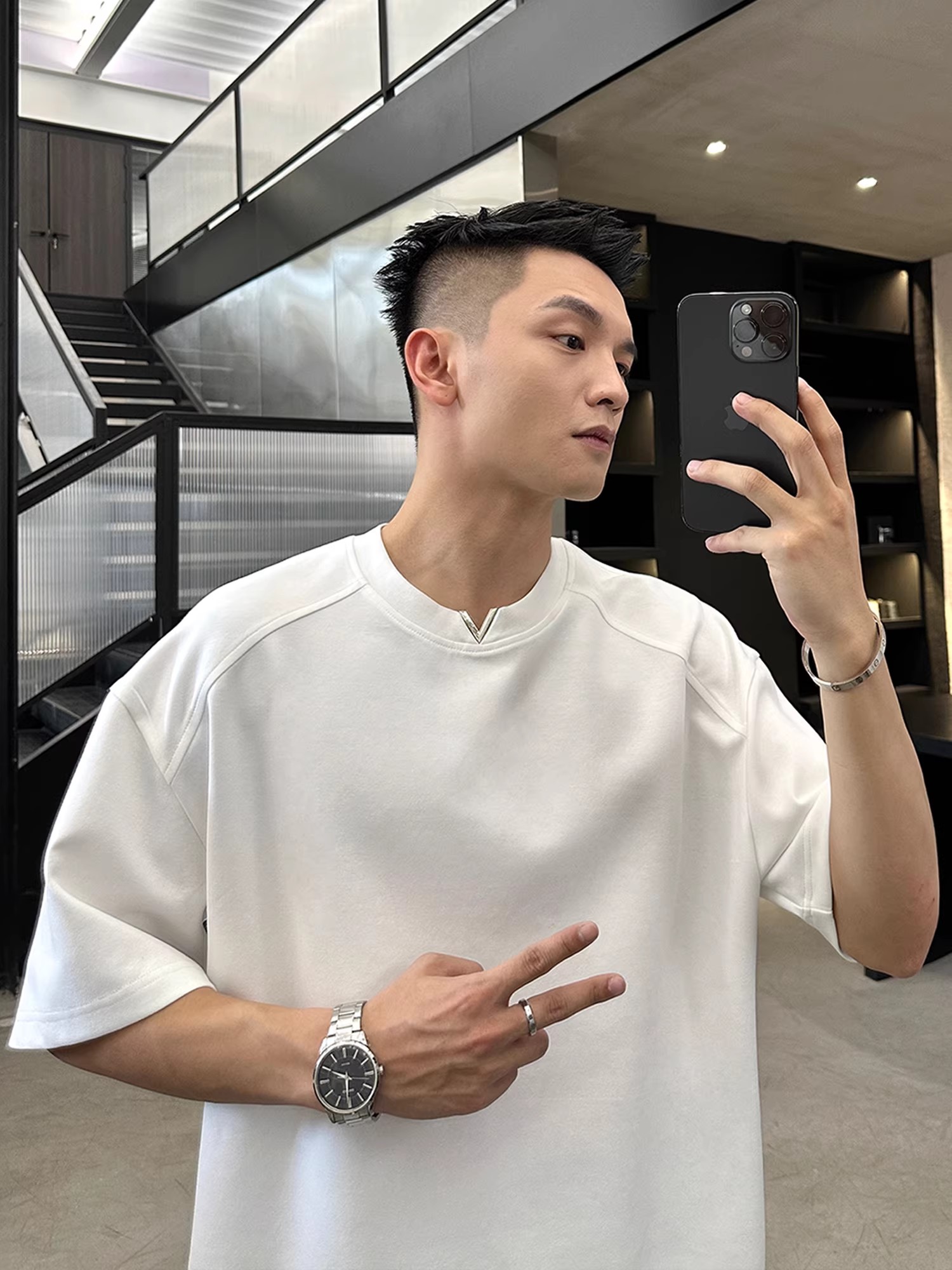 【显肩宽小V设计款】白色太空棉夏季男士短袖T恤高级感宽松上衣潮