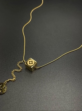 小方块项链时尚编织吊坠吊坠项圈锁骨链个性毛衣项链网红项饰女潮