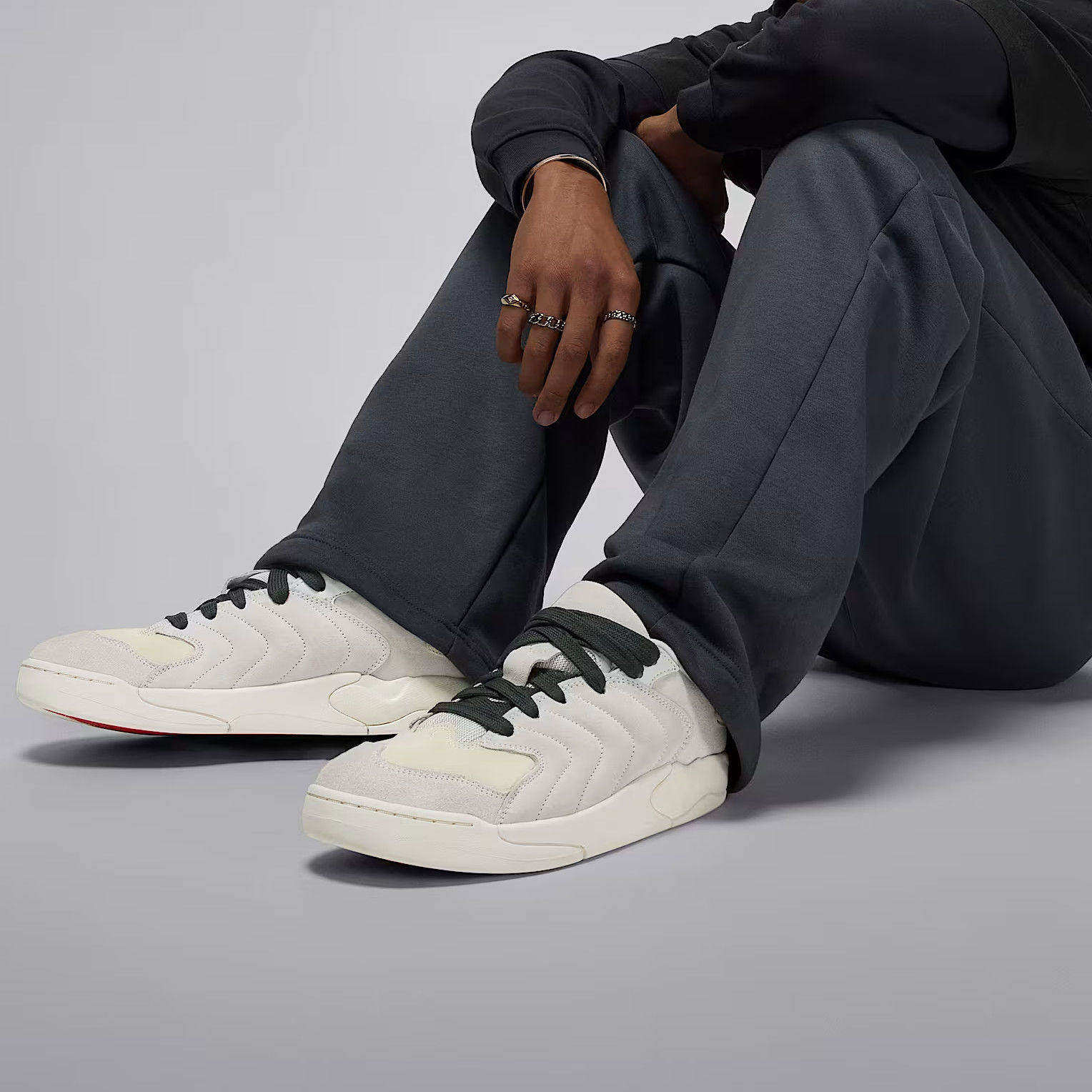 NIKE耐克男子JORDAN运动训练篮球鞋IB3731-002